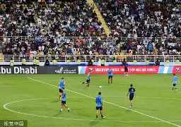 FB体育-今晚体能课后，摩纳哥调整名单备战荷甲，目标明确，训练强度明显提升(荷甲直播在线观看直播)