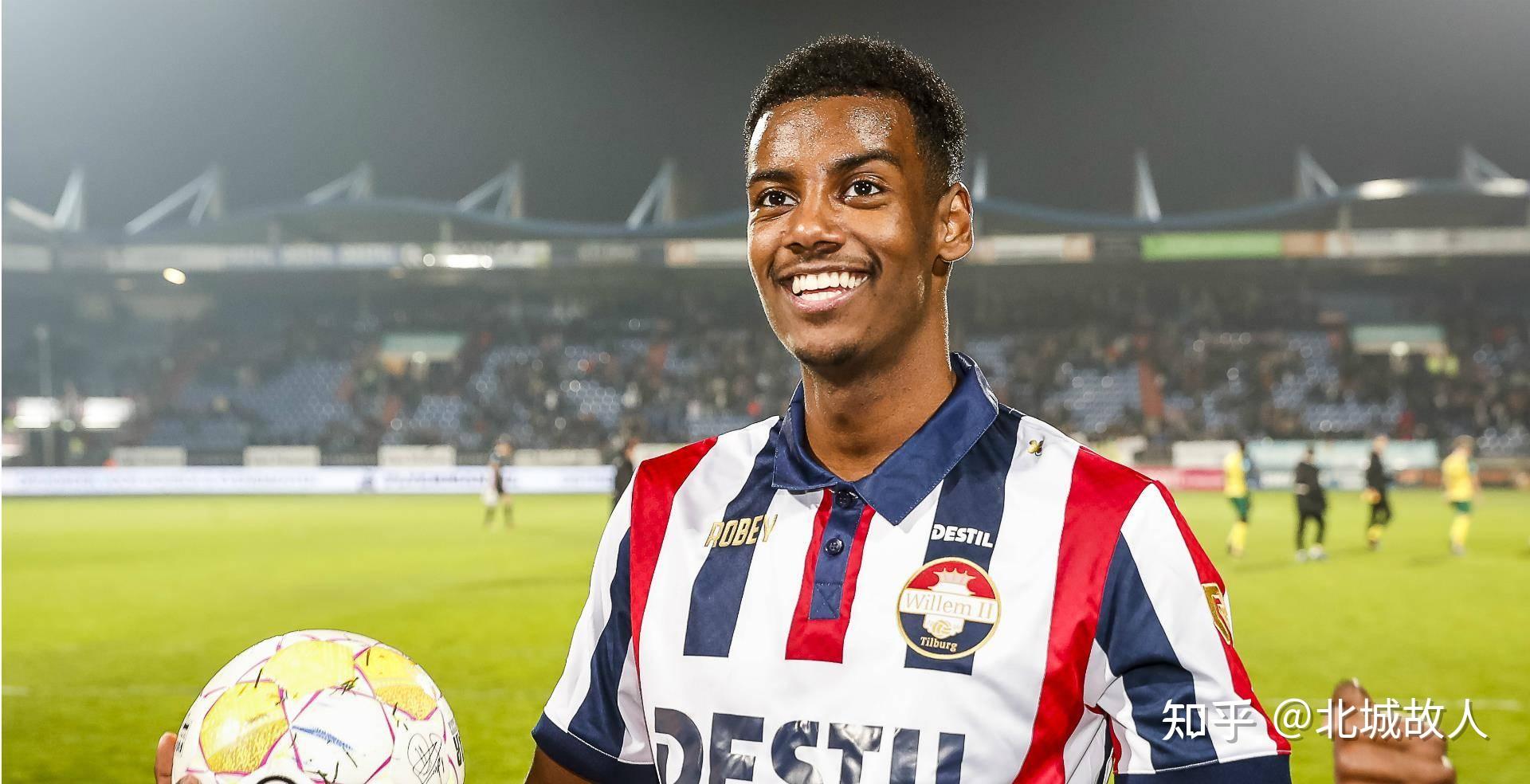 FB体育网页版入口-转折点西汉姆强势反弹；荷甲加时末段攻防权衡；赛场秩序良好；赛季目标并未改变 